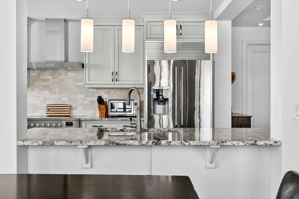 211 Quarry Way SE Calgary AB T2C 5M6