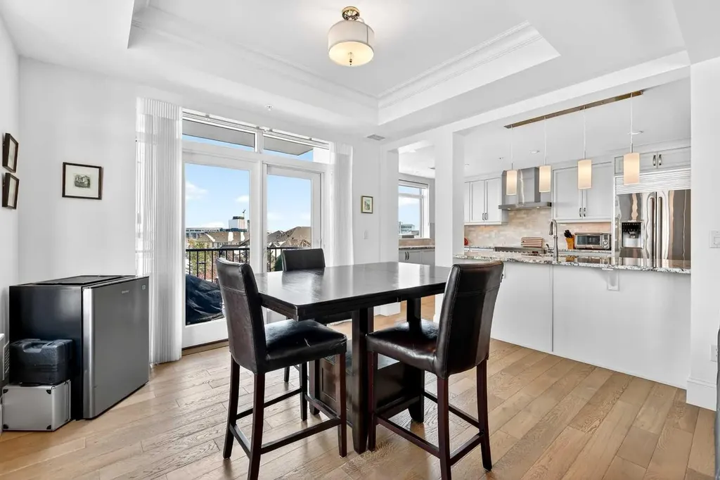 211 Quarry Way SE Calgary AB T2C 5M6