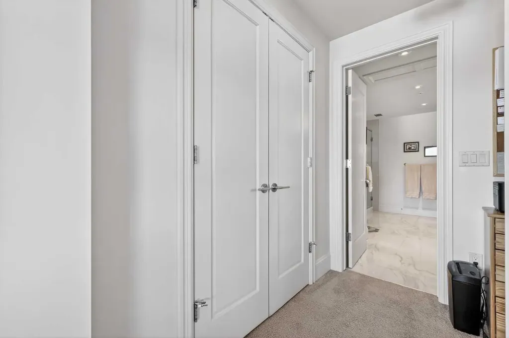 211 Quarry Way SE Calgary AB T2C 5M6