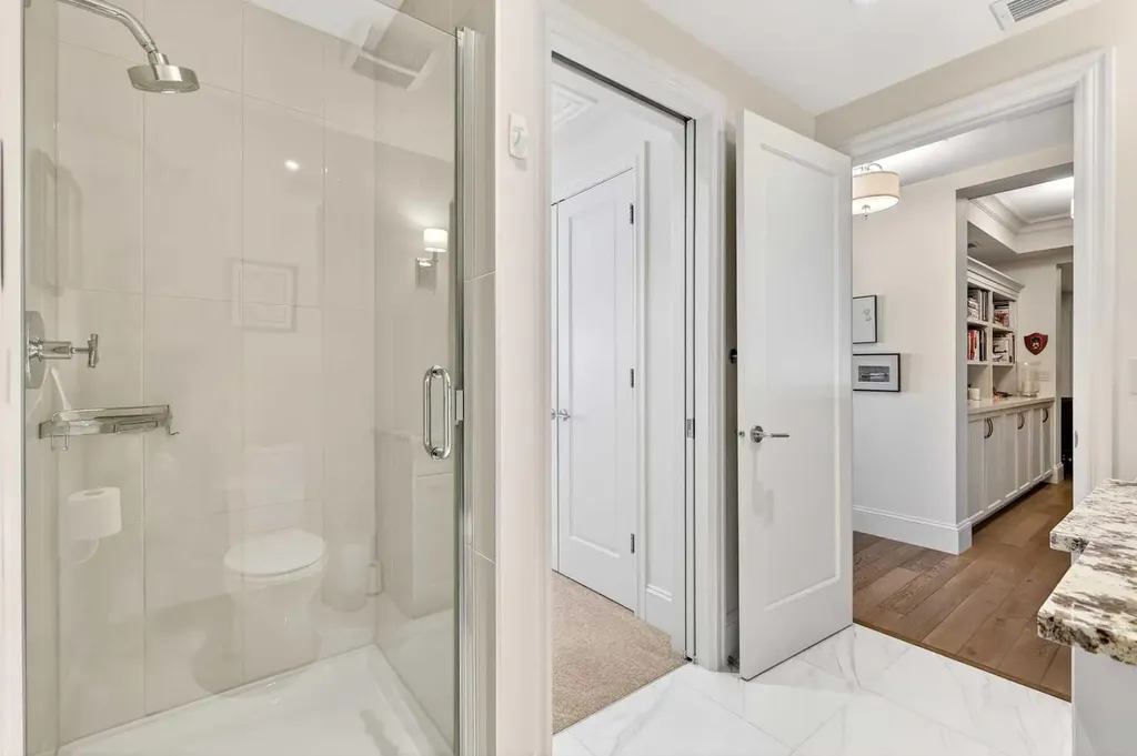 211 Quarry Way SE Calgary AB T2C 5M6