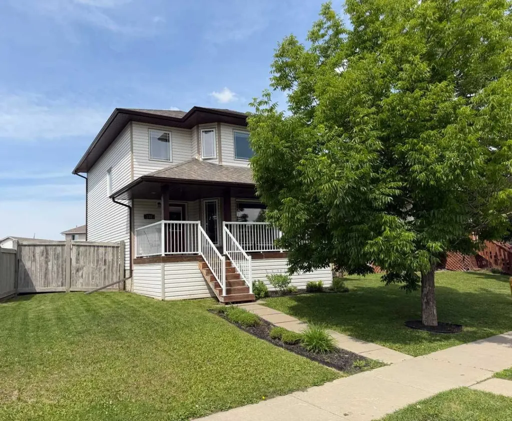 158 Pinnacle Drive Grande Prairie AB T8W 2Z3