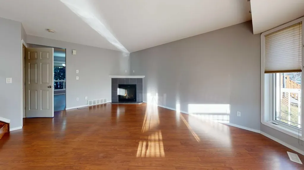 158 Pinnacle Drive Grande Prairie AB T8W 2Z3