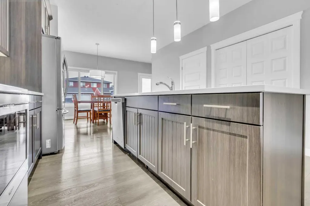 52 Red Embers Manor NE Calgary AB T3N 1K6
