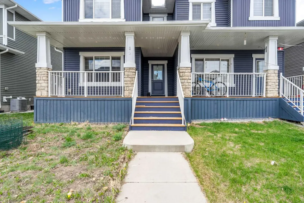 52 Red Embers Manor NE Calgary AB T3N 1K6