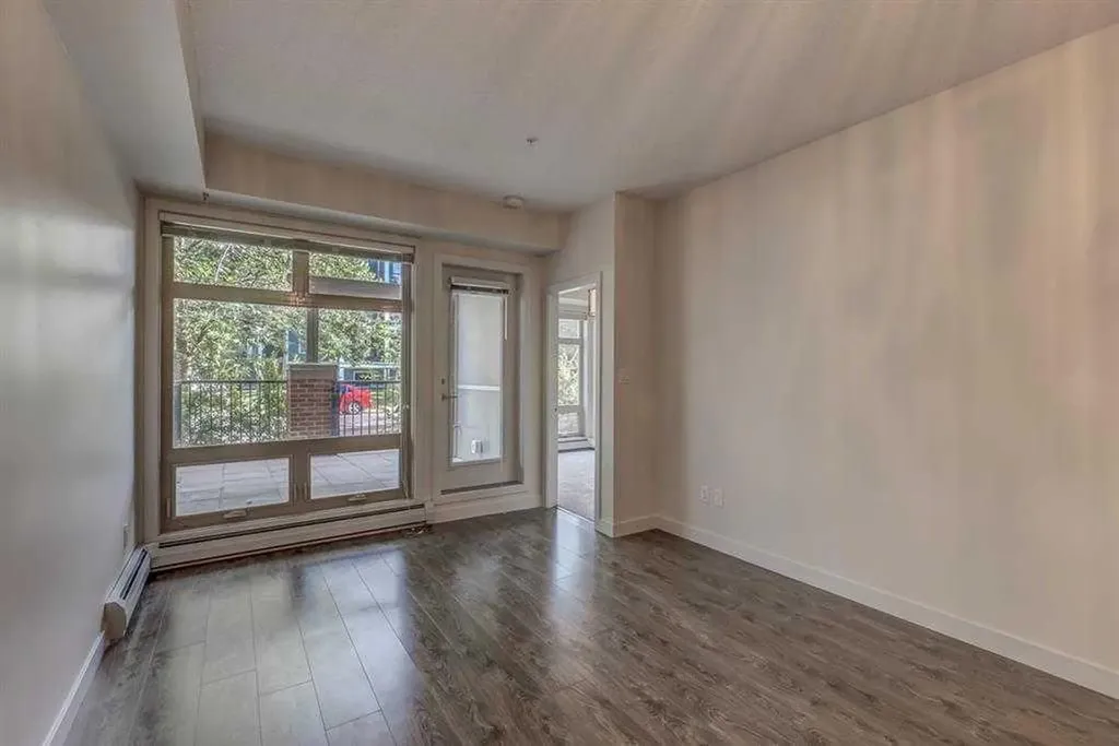 323 20 Avenue SW Calgary AB T2S 2G5