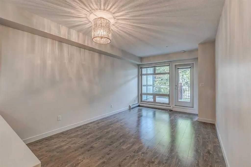 323 20 Avenue SW Calgary AB T2S 2G5