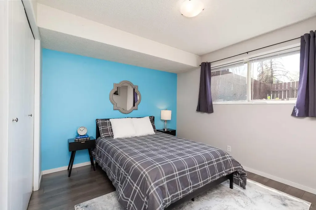 625 Columbia Boulevard W Lethbridge AB T1K 5K3