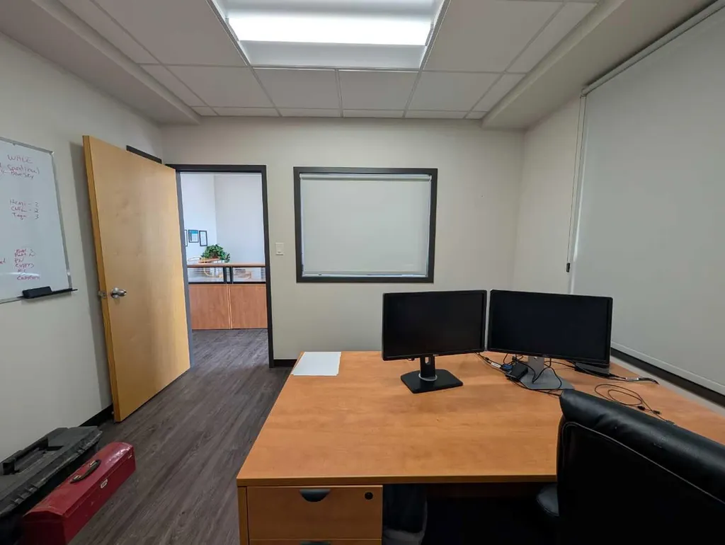 1811 Broadway Avenue E Redcliff AB T0J 2P0