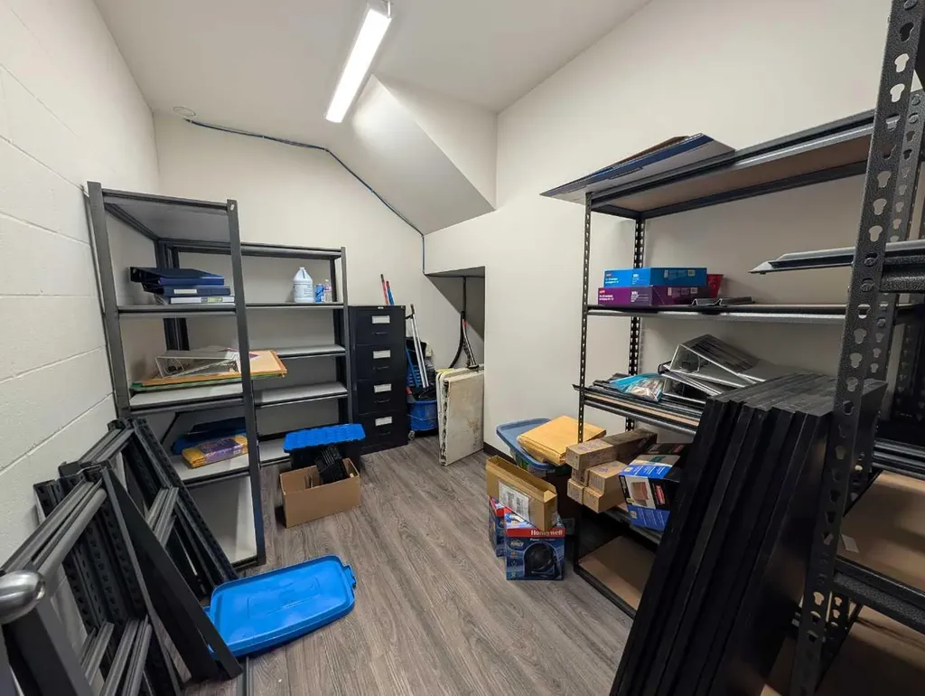 1811 Broadway Avenue E Redcliff AB T0J 2P0