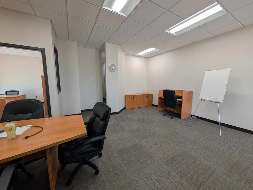 1811 Broadway Avenue E Redcliff AB T0J 2P0