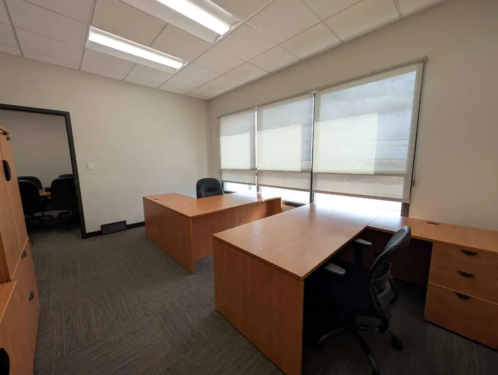 1811 Broadway Avenue E Redcliff AB T0J 2P0