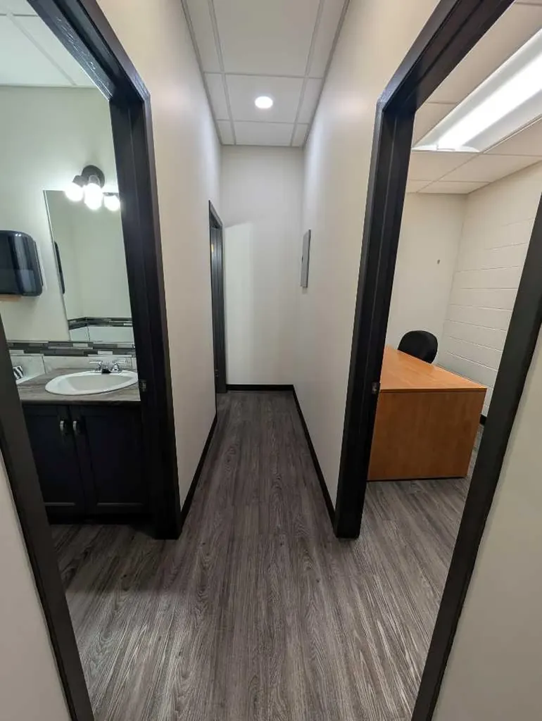 1811 Broadway Avenue E Redcliff AB T0J 2P0