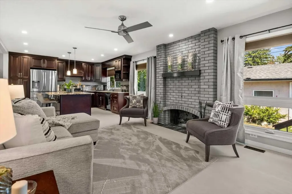 784 Acadia Drive SE Calgary AB T2J 0C5
