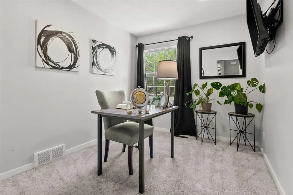 784 Acadia Drive SE Calgary AB T2J 0C5