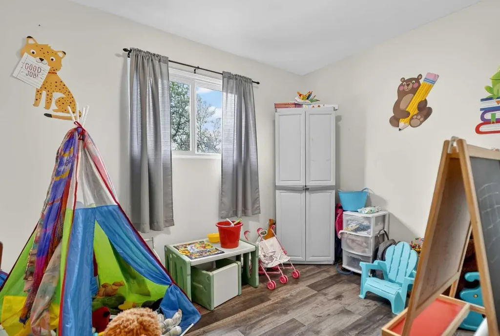 1222 John Avenue Pincher Creek AB T0K 1W0
