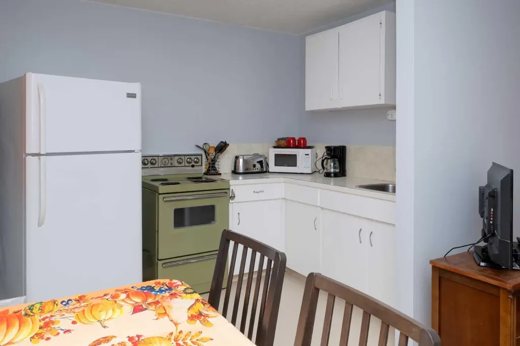 5507 50th Street Viking AB T0B 4N0