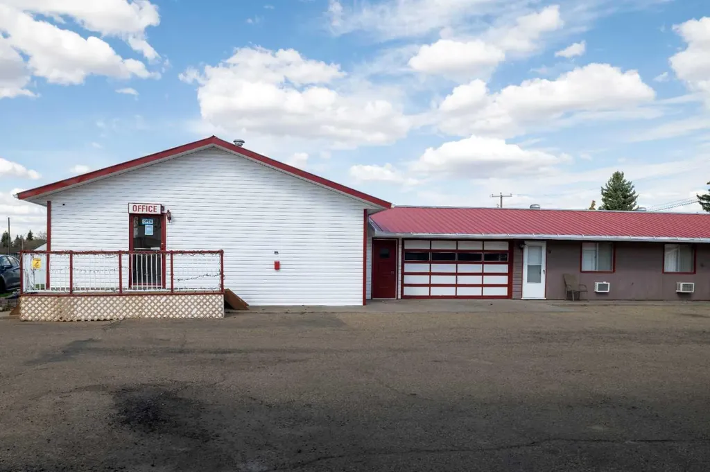 5507 50th Street Viking AB T0B 4N0