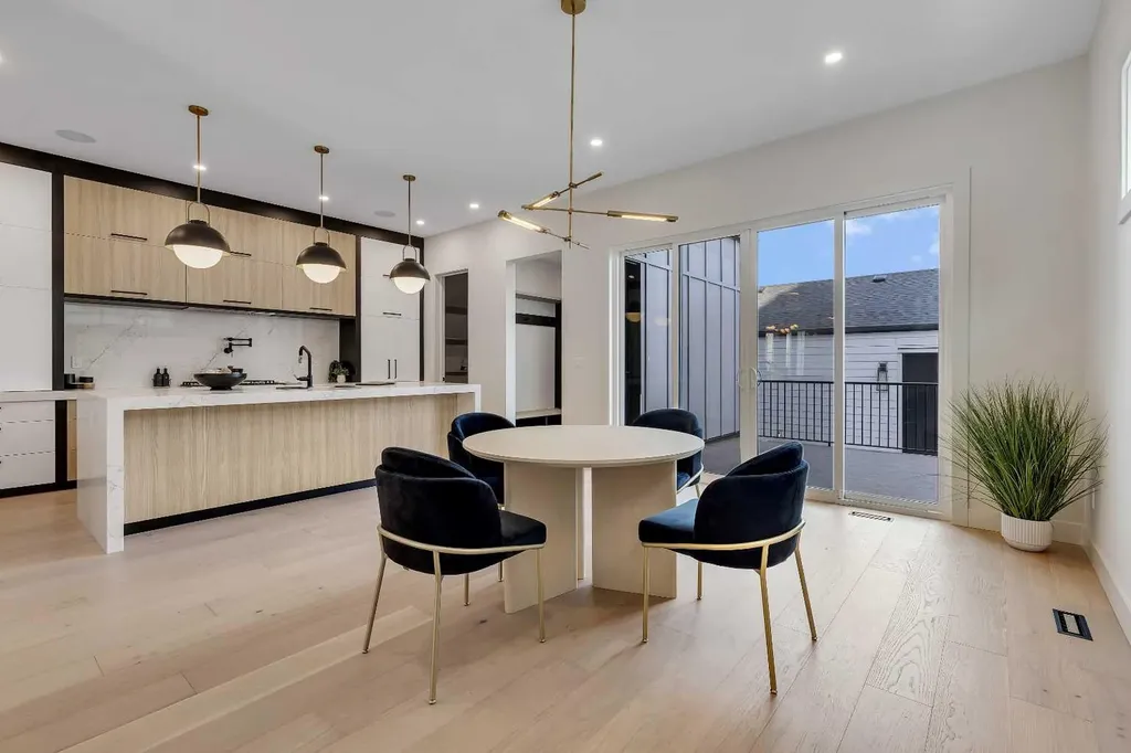 342 Normandy Drive SW Calgary AB T3E 8G8