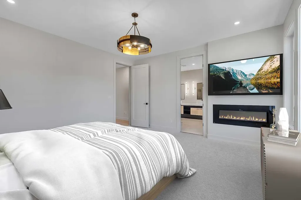 342 Normandy Drive SW Calgary AB T3E 8G8