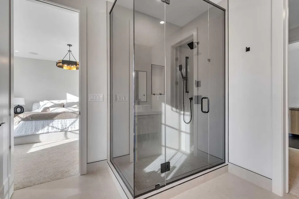 342 Normandy Drive SW Calgary AB T3E 8G8