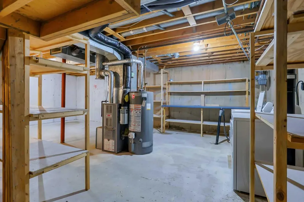 15 Stanton Street Red Deer AB T4N 0B9