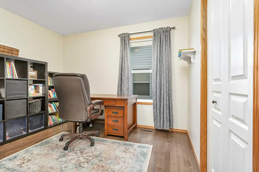 6003 43 Avenue Close Rocky Mountain House AB T4T 1W3