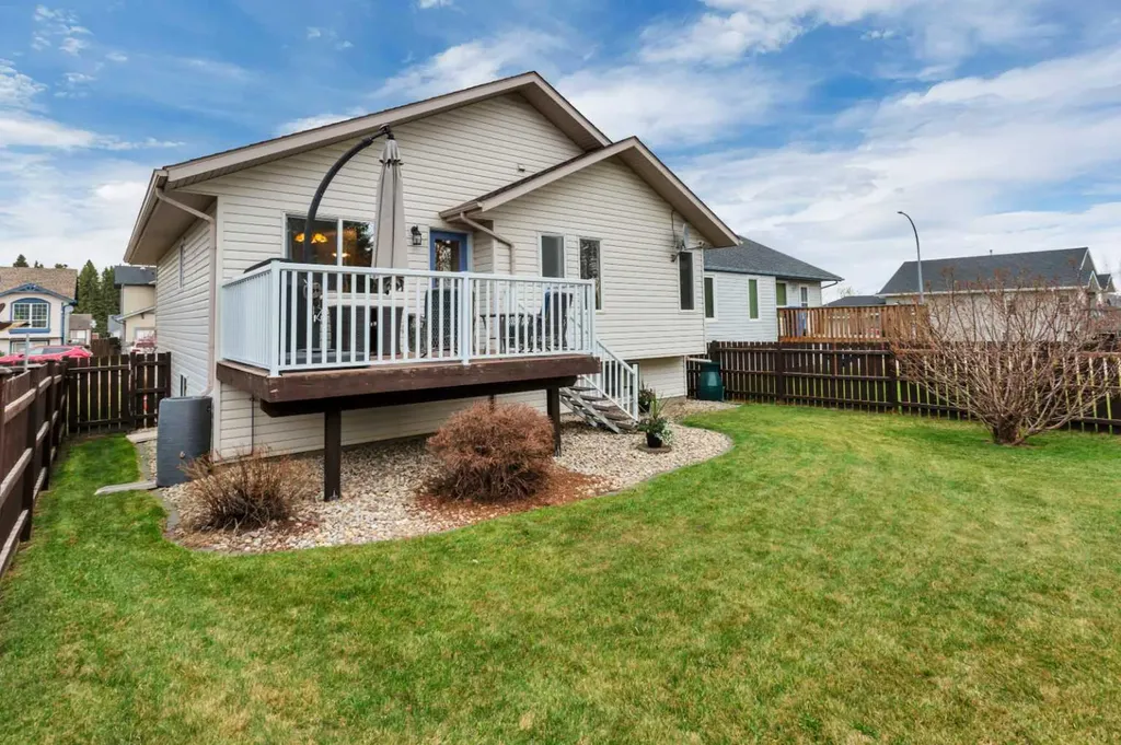 6003 43 Avenue Close Rocky Mountain House AB T4T 1W3
