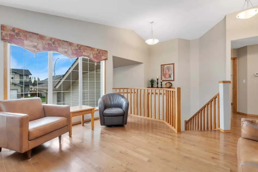 6003 43 Avenue Close Rocky Mountain House AB T4T 1W3