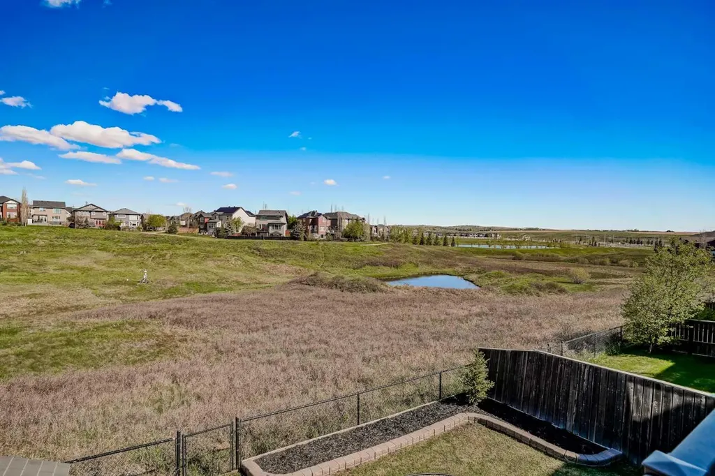 90 Sage Hill Way NW Calgary AB T3R 0H3