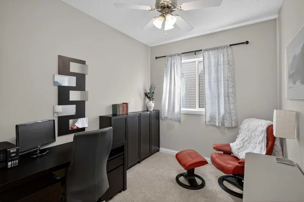 90 Sage Hill Way NW Calgary AB T3R 0H3