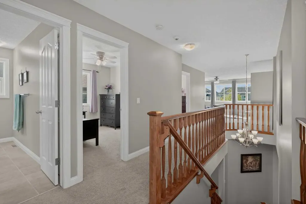 90 Sage Hill Way NW Calgary AB T3R 0H3