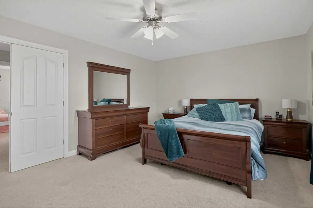 90 Sage Hill Way NW Calgary AB T3R 0H3
