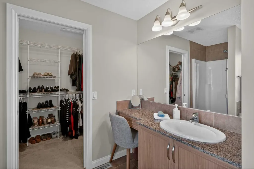 90 Sage Hill Way NW Calgary AB T3R 0H3