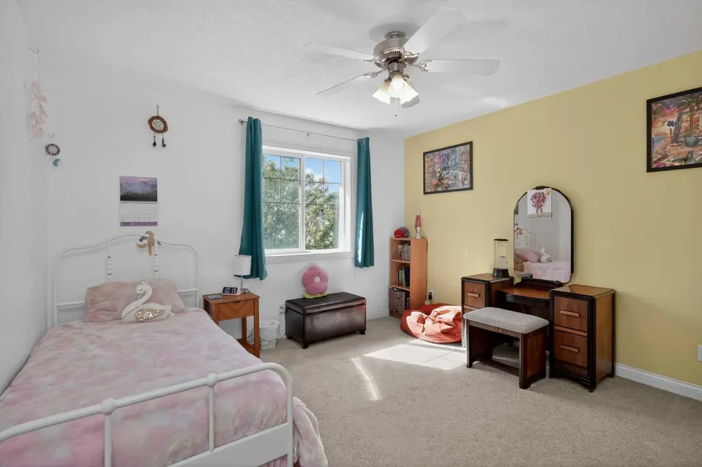 90 Sage Hill Way NW Calgary AB T3R 0H3