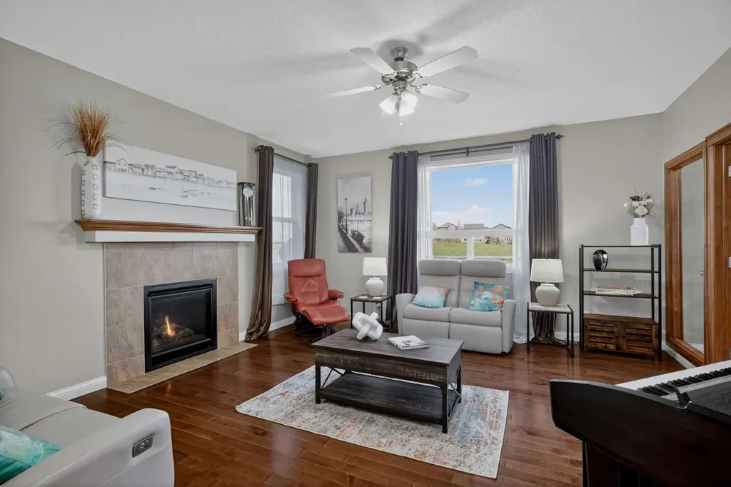90 Sage Hill Way NW Calgary AB T3R 0H3