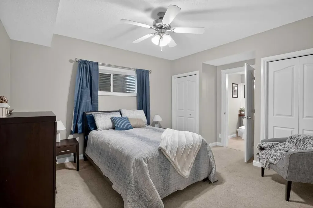 90 Sage Hill Way NW Calgary AB T3R 0H3