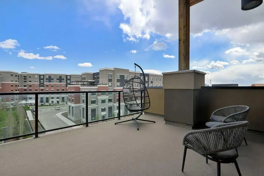 145 Burma Star Road SW Calgary AB t3e8a8