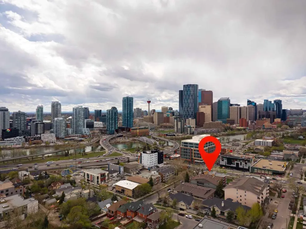 638 Meredith Road NE Calgary AB T2E 5A8
