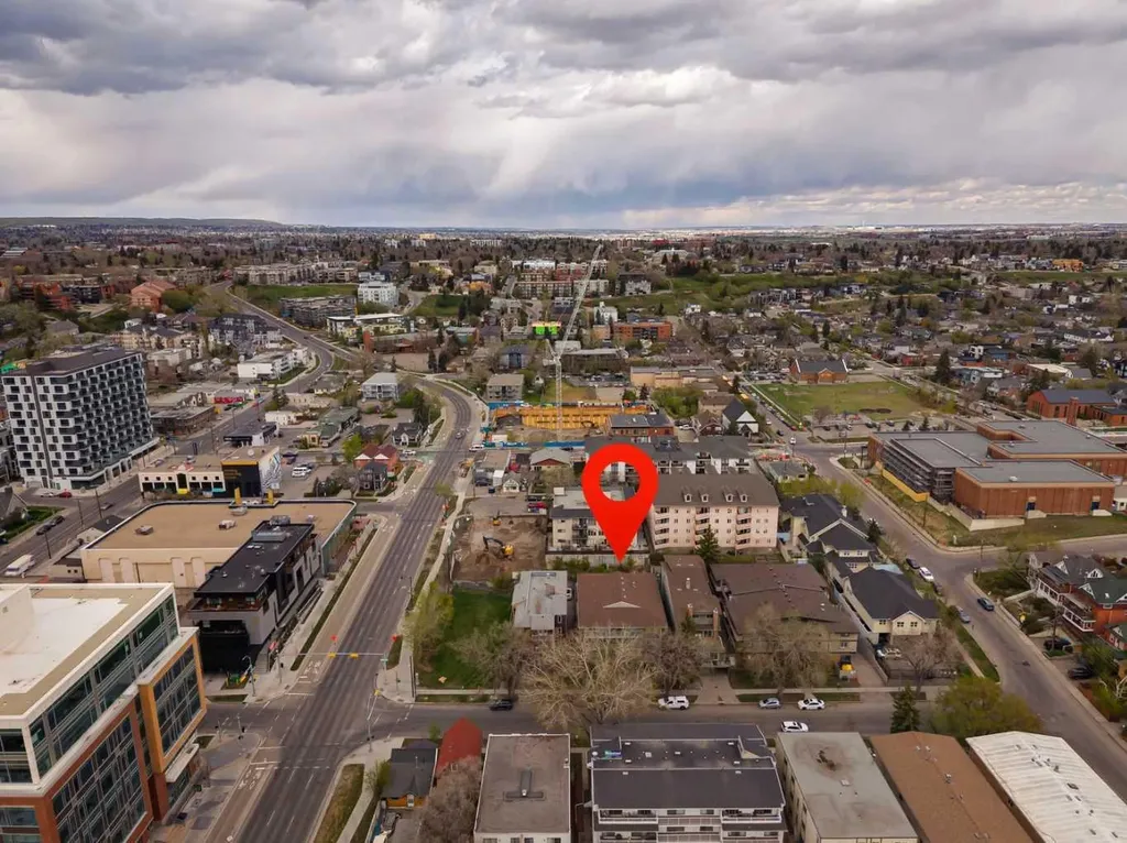 638 Meredith Road NE Calgary AB T2E 5A8