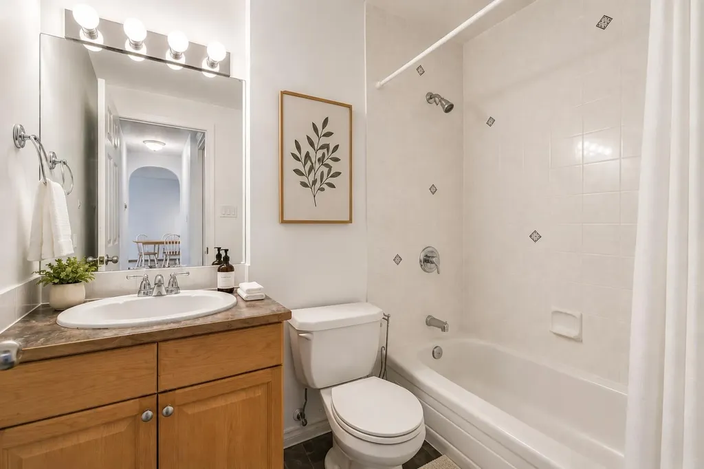 638 Meredith Road NE Calgary AB T2E 5A8