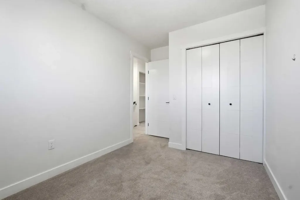 58 Taraglen Road NE Calgary AB T3J 2N5