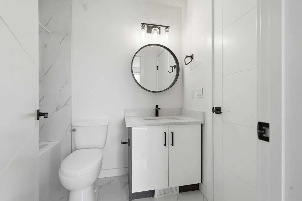 58 Taraglen Road NE Calgary AB T3J 2N5