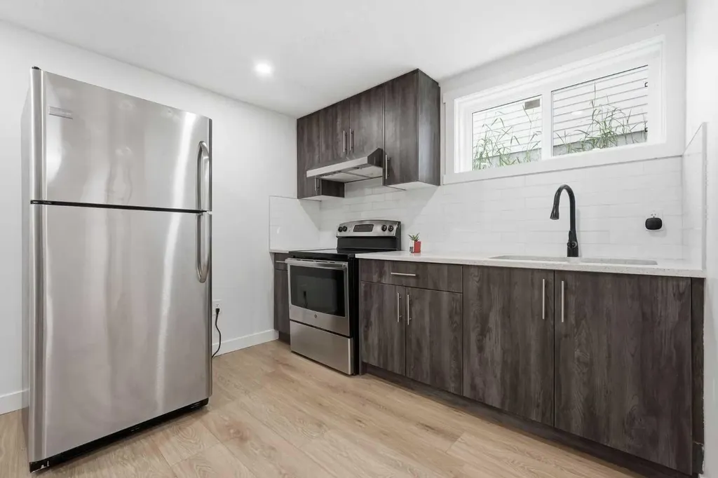 58 Taraglen Road NE Calgary AB T3J 2N5