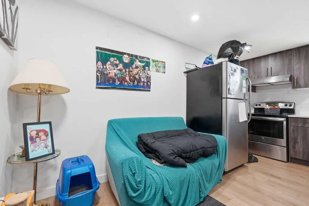 58 Taraglen Road NE Calgary AB T3J 2N5