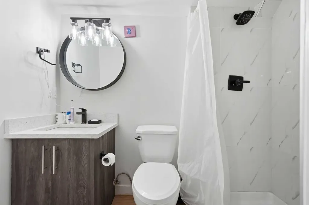 58 Taraglen Road NE Calgary AB T3J 2N5