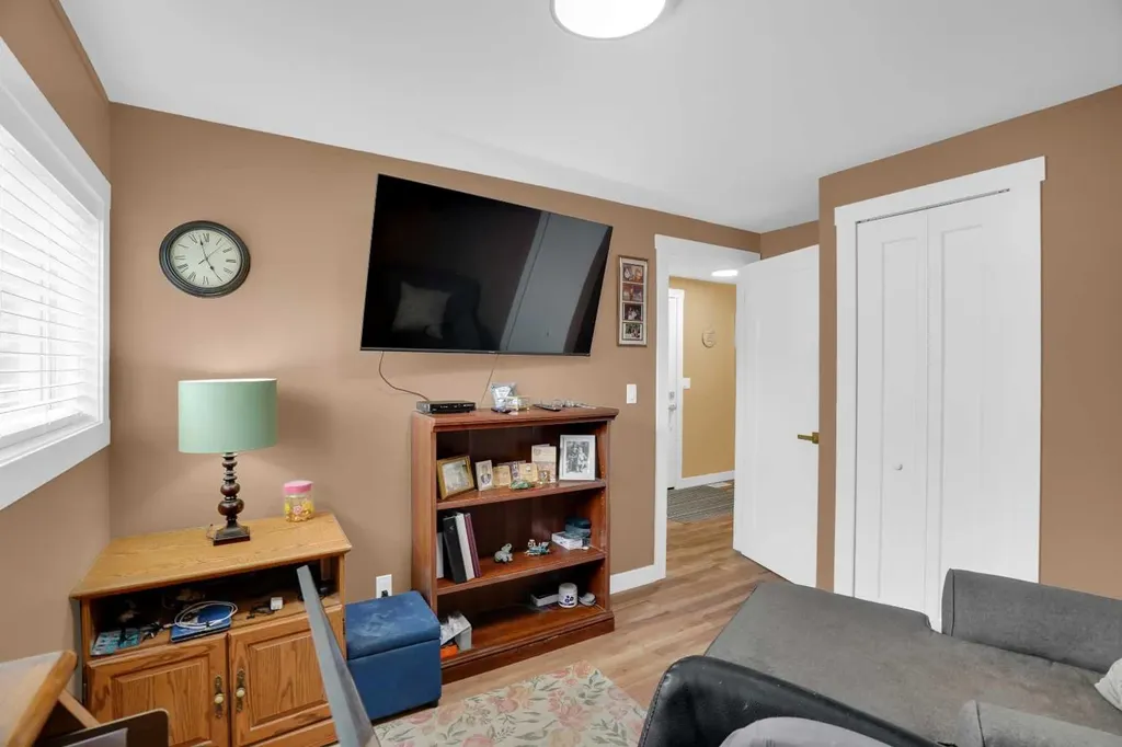 118 Heritage Drive Okotoks AB T1S1M4