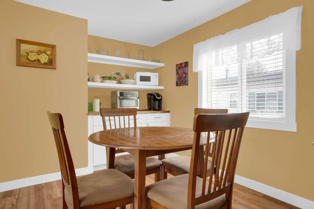118 Heritage Drive Okotoks AB T1S1M4