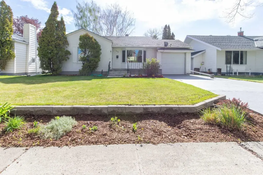 Lethbridge AB, 715 17 Street S