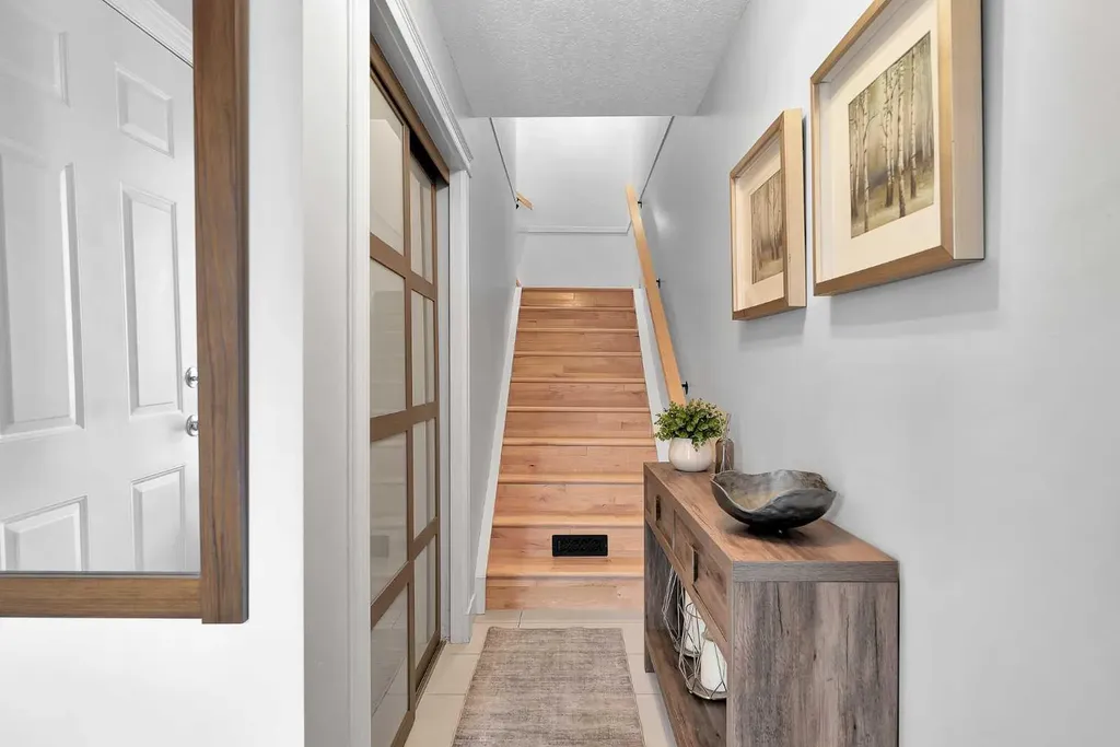 40 Patina Terrace SW Calgary AB T3H4M8