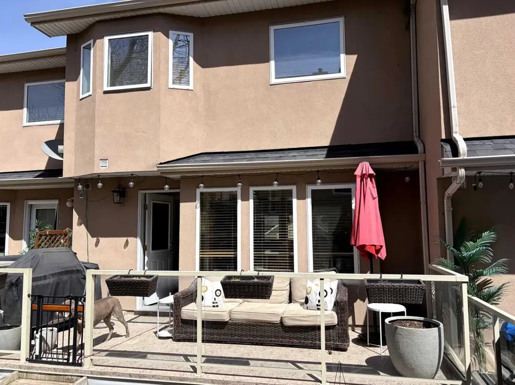 40 Patina Terrace SW Calgary AB T3H4M8